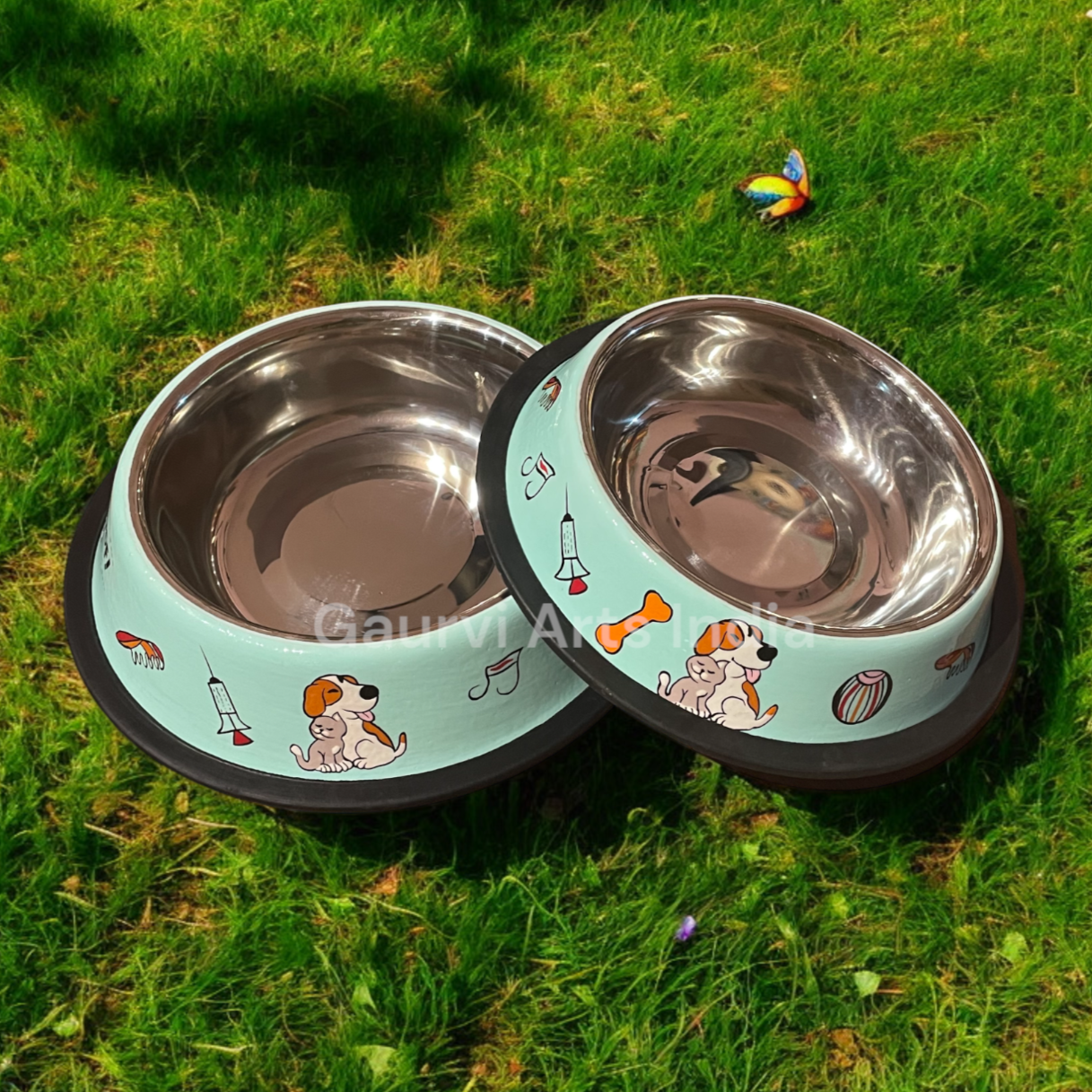 Hand-painted pet food bowls, designed especially for pet lovers Crafted with care, these bowls are not only visually appealing but also durable and easy to clean,